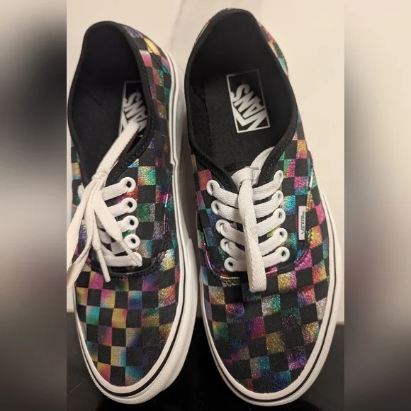 Vans Unisex Iridescent Metallic Checkerboard Skate Shoes M 7 W 8.5 MSRP $69.99 - Picture 8 of 10